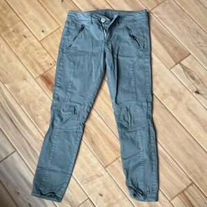 American Eagle Outfitters Women's Sage Skinny cargo pants